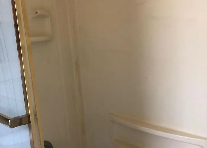 1br Near Marathon, Hershey *